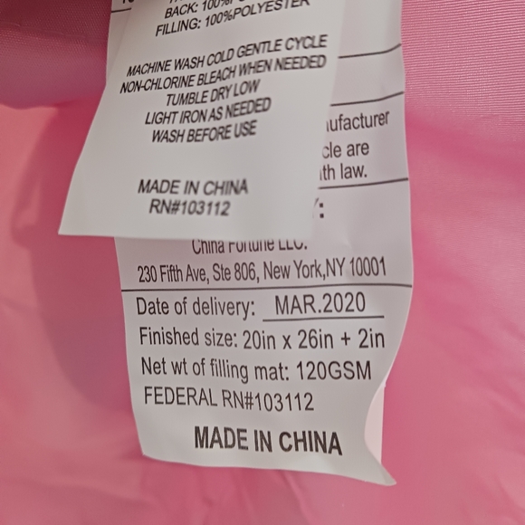 💐China Fortune Floral Quilted Pillowcase. New!,Size 20"×26",A Fantastic.🏕🏖🏝 - Picture 2 of 7